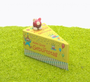 Geschenkschachtel Tortenstück Kinder mit Glücksschweinchen - Kindergeburtstag